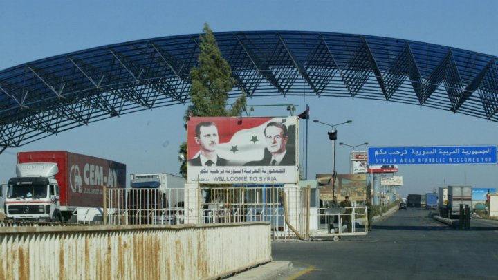 مصادر : فتح معبر نصيب قريبا