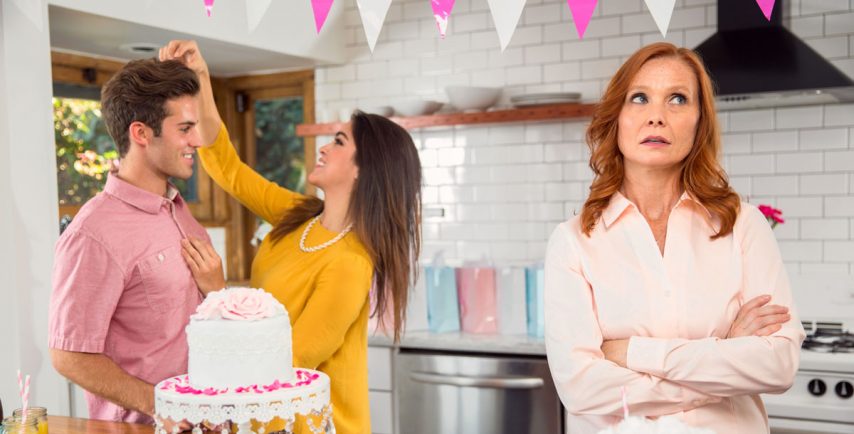 للحفاظ على عش الزوجية.. 10 نصائح