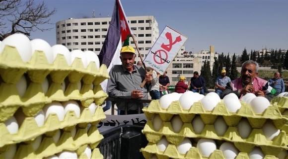 دعم المزارعين تلوح بالعودة للاعتصام أمام