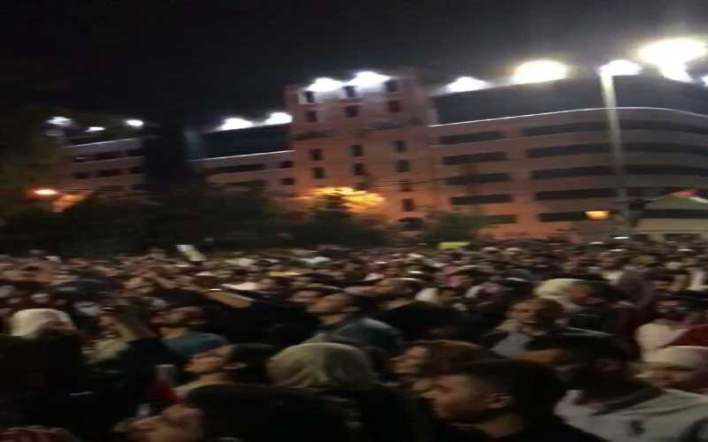تواصل الاحتجاجات قرب الدوار الرابع