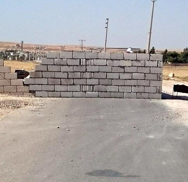 كركي يغلق شارع نافذ يمر من