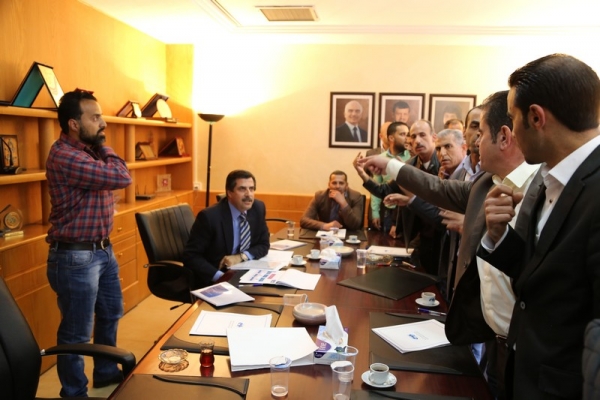 الصحافيون يطردون العجلوني من الرأي