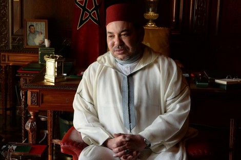 ضابط جزائري سابق: الملك يقود ثورة