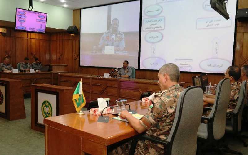 الحواتمة: القيادة الهاشمية والشعب هما الثوابت