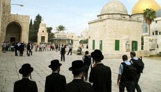 توتر في الاقصى بعد رفع مستوطن