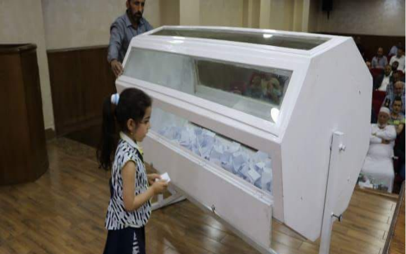 مسيحي في الزرقاء يفوز بعمره الى