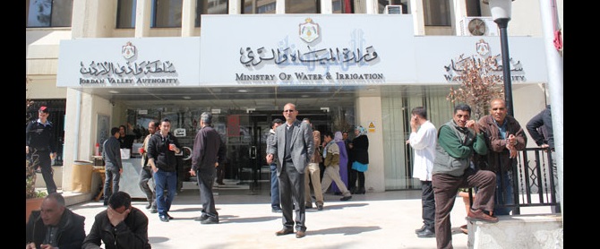 مياه الري مرفق خاسر بات نموذجا