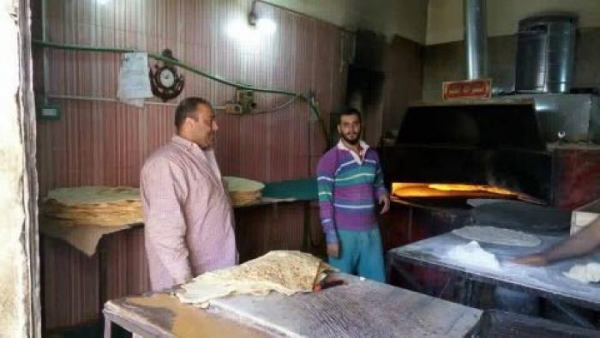 بالصور.. .الوافد المصري يدحض ادعاءات وزير