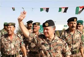 الجيش يقتل اثنين حاولا تهريب مخدرات
