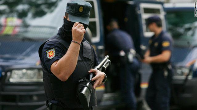إسبانيا.. توقيف شابة بتهمة تجنيد عنصار