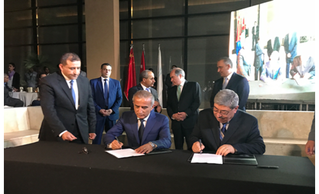 المناصير يستثمر في العقبة بمليار دولار