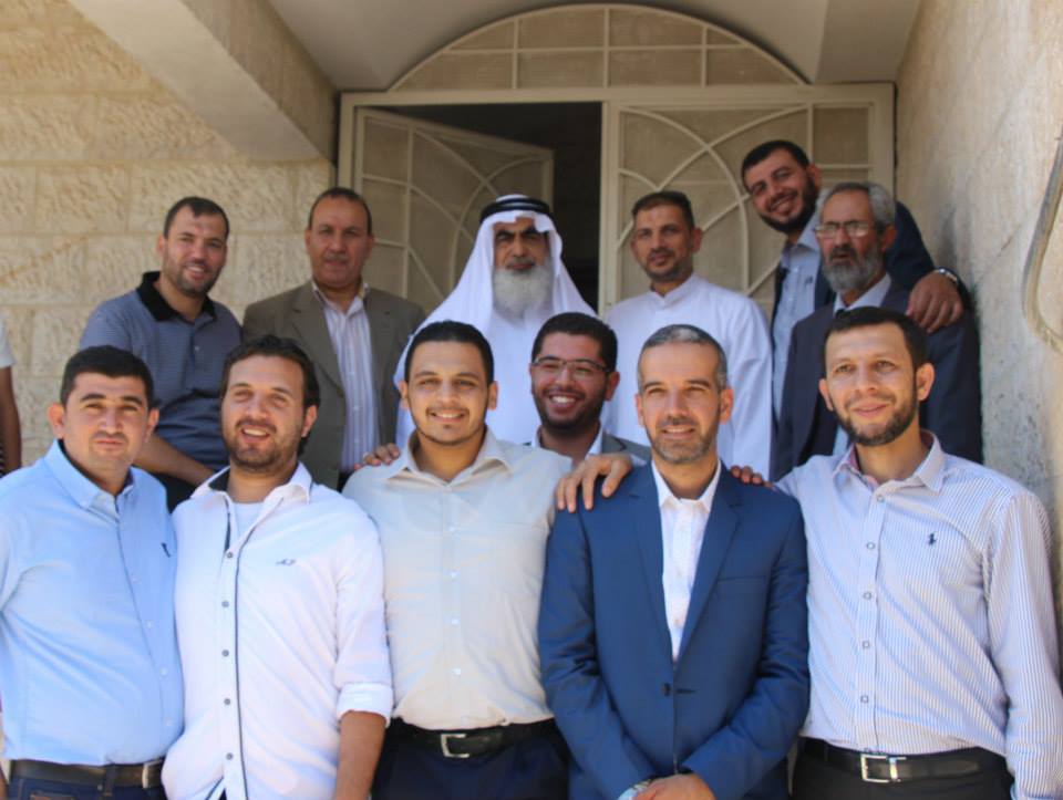 اللجان العاملة للأسرى في الأردن تزور