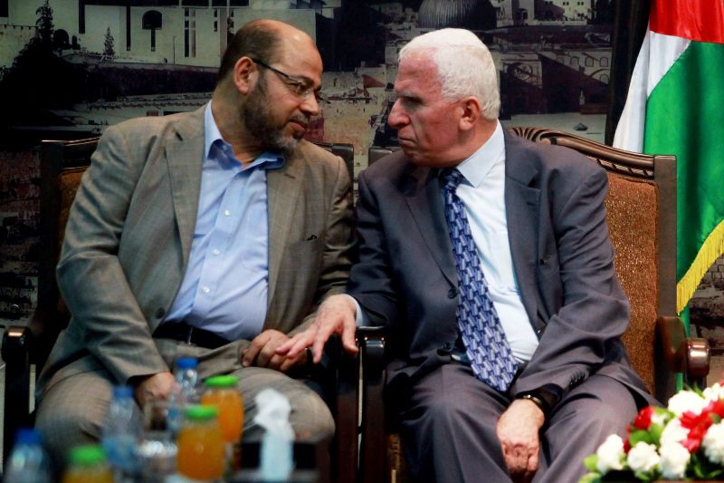 أبو مرزوق يدعو الفصائل للاجتماع فورا