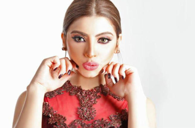 إعلامية مصرية بوجه رجل (فيديو)