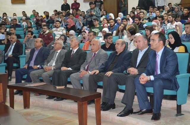 حفل استقبال للطلبة المستجدين في جامعة