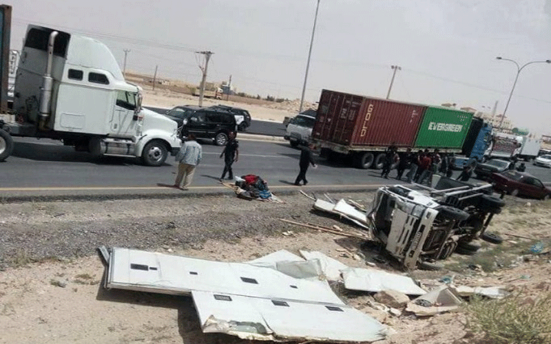 10 اصابات بحادث تصادم بين زنزانة