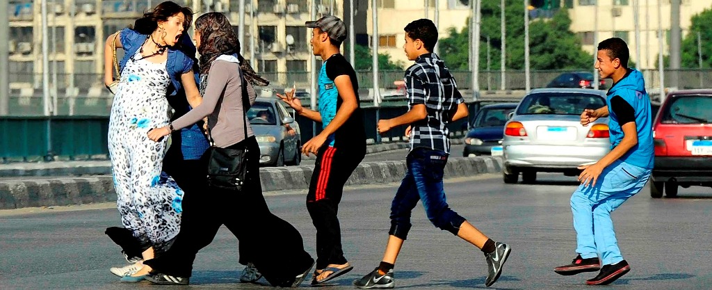 (الهوس الجنسي) يجتاح مدارس مصر (نظام