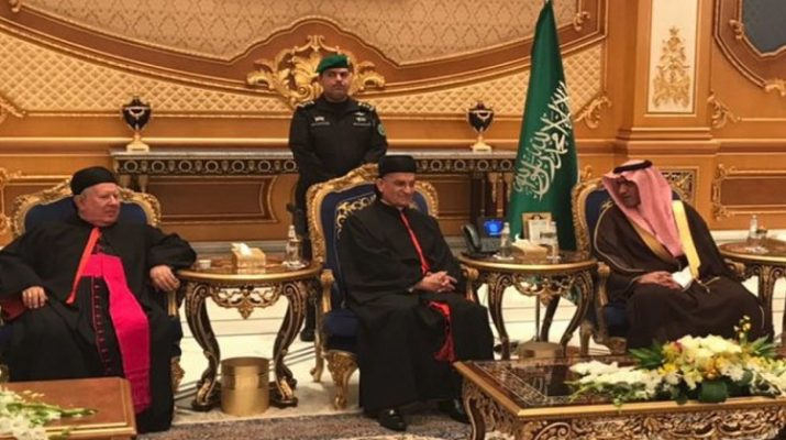هدية ذهبية من ملك السعودية للبطريرك