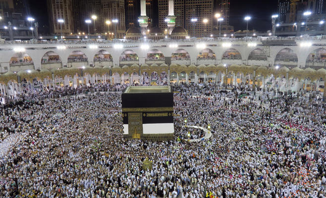 السعودية ترفع أعداد الحجاج إلى 2.6