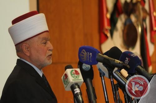 المفتي يحذر من قرار الاحتلال بزيادة