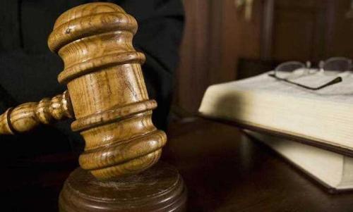 السجن 33 سنة لأسترالية قتلت طفلها