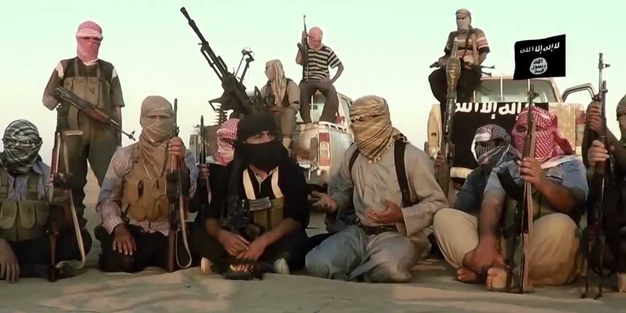 داعش يعدم 11 مقاتلا مواليا للحكومة