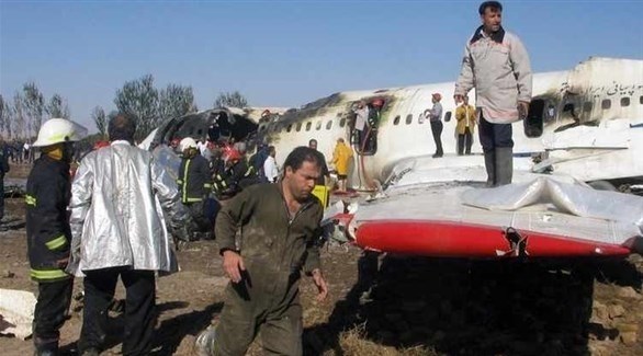العثورعلى الصندوقين الأسودين لطائرة الركاب الإيرانية