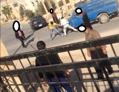 القبض على ولي أمر طالب اعتدى