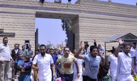 آراء حول (عفو السيسي) عن المعتقلين