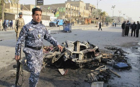 مقتل شخصين واصابة خمسة في انفجار