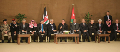 الملك يوجه الحكومة بتخفيض الرواتب العليا
