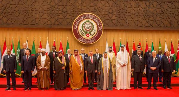 15 نيسان موعد القمة العربية في