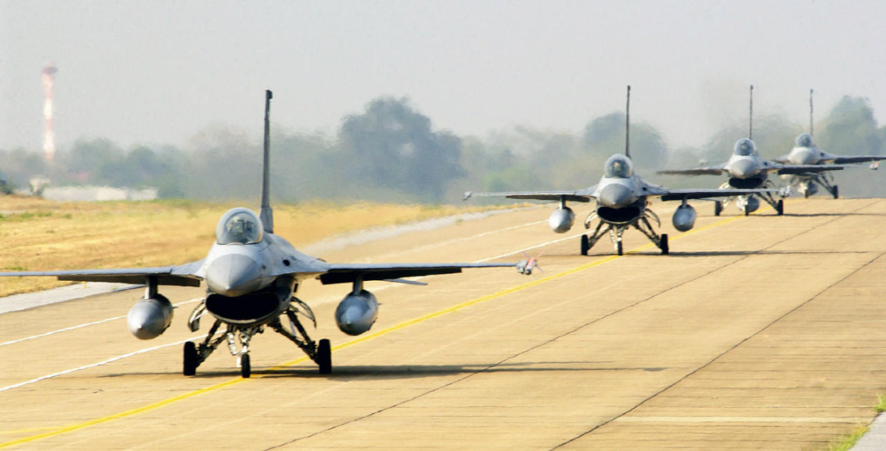 العراق يستلم مقاتلات (F-16) من الولايات