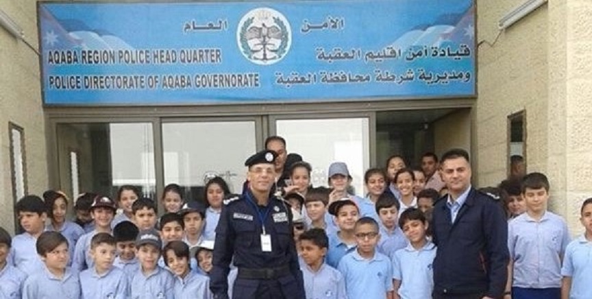 جولة تعليمية لطلاب (العقبة الدولية) بأمن
