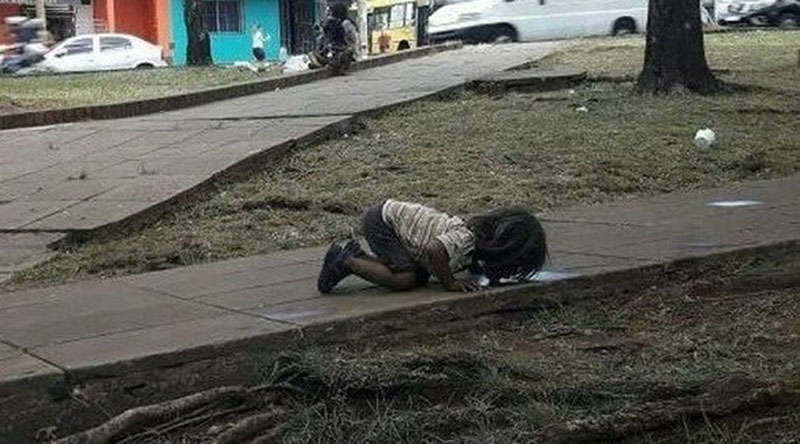 قصة صورة هزت شبكات التواصل الاجتماعي