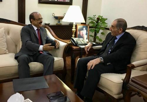 إعفاء اليمنيين من غرامات الاقامة