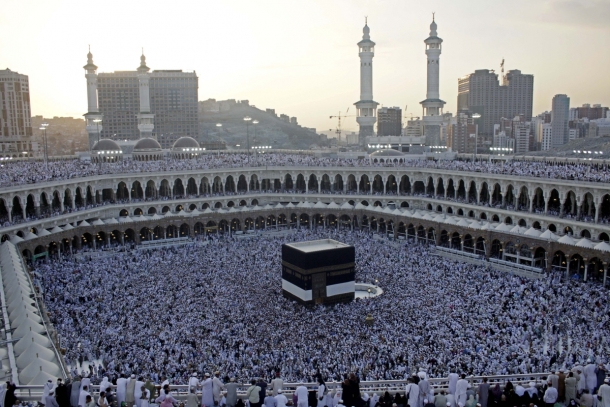 1437 طلب لبعثة الحج في نقابة