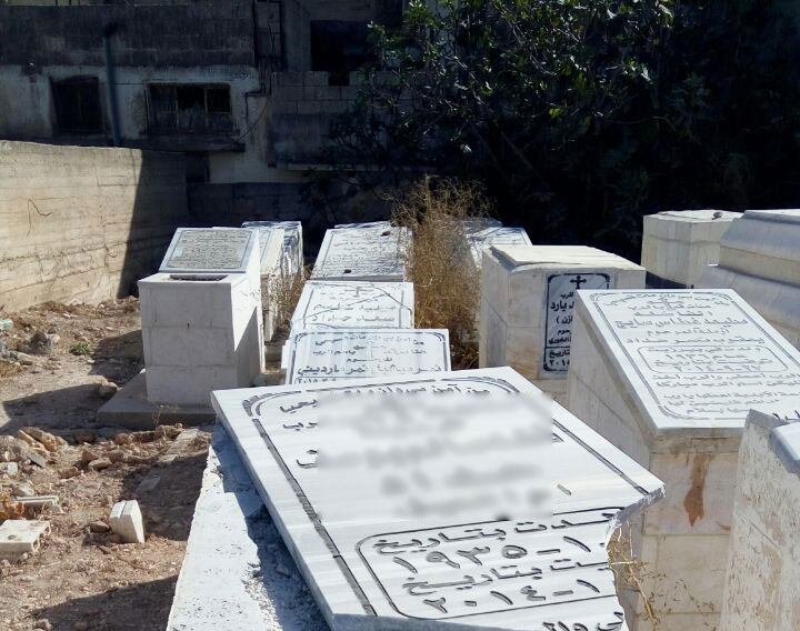 اعتداءات على مقبرة للمسيحية في إربد