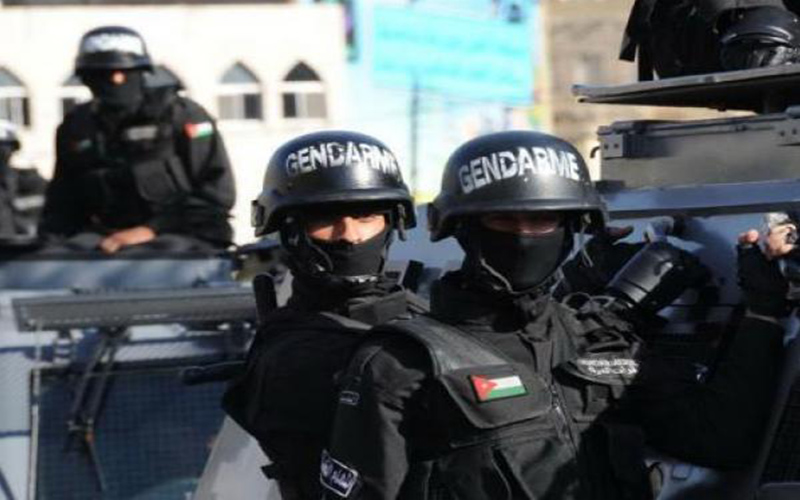 القبض على مطلوب بحقه 9 طلبات