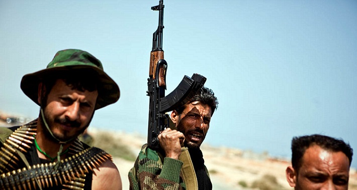 مسلحون يحتجزون 170 تونسيا في طرابلس