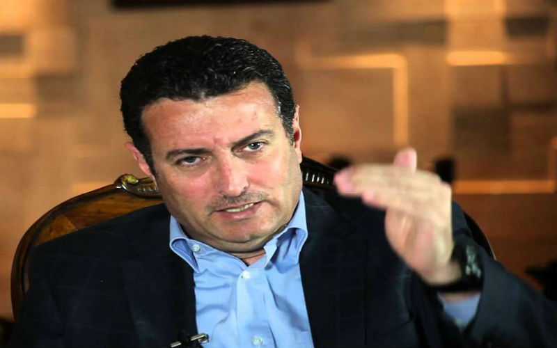 الصفدي يصف نائب قدم رشوة لموظف