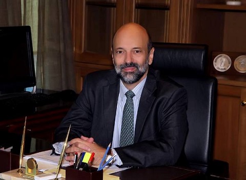 الرزاز: نتابع باهتمام جميع الملاحظات حول