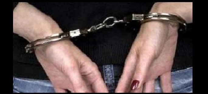 فلبينيتان تسرقان منزل مخدومهما في عمان