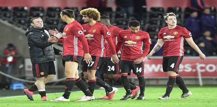 صدمة جديدة لمانشستر يونايتد