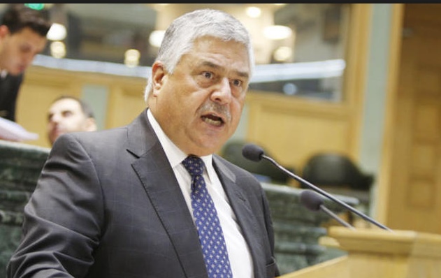 ملحس : رفع الضريبة على كافة