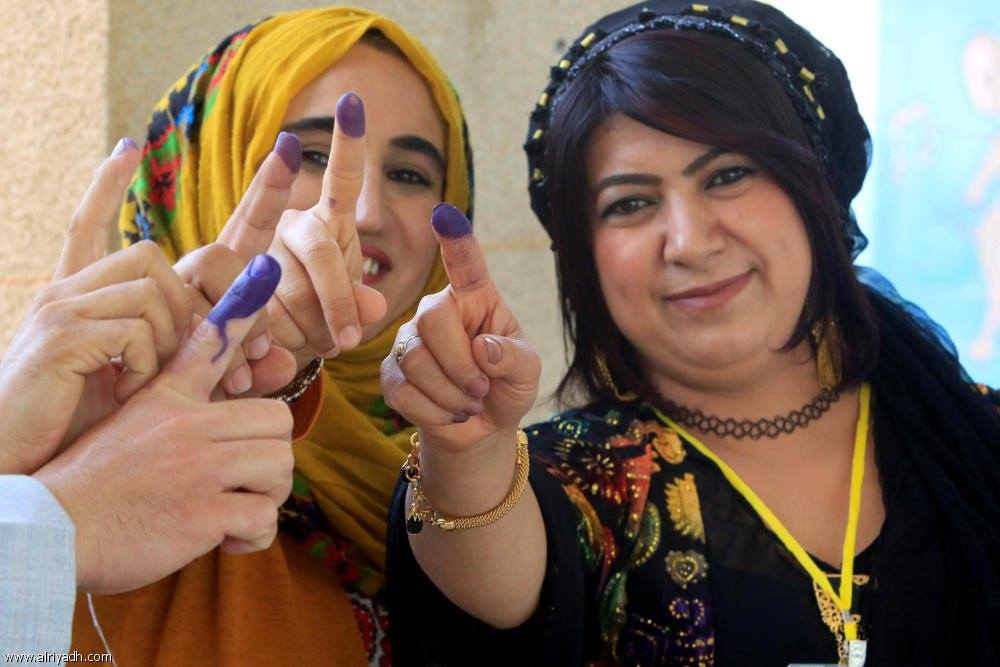 بالصور .. أكراد العراق يبدأون التصويت