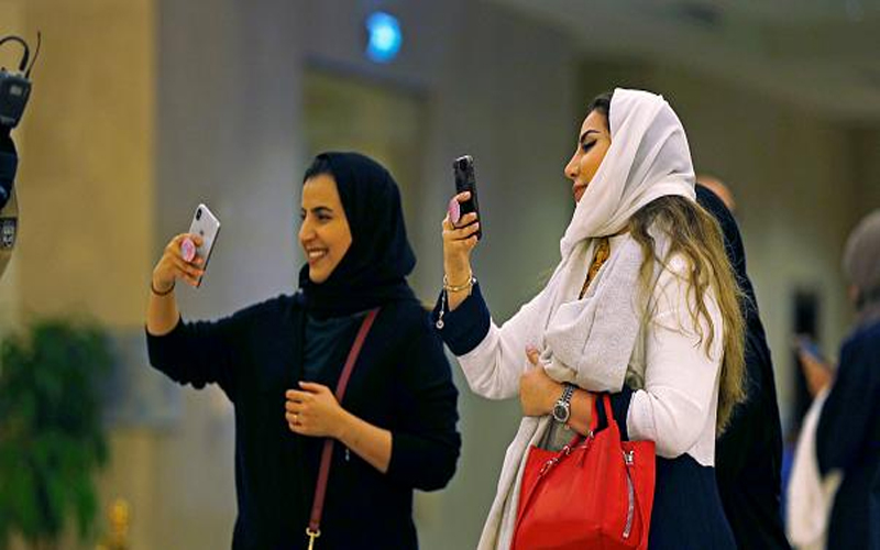 السعودية : لا فصل بين الجنسين