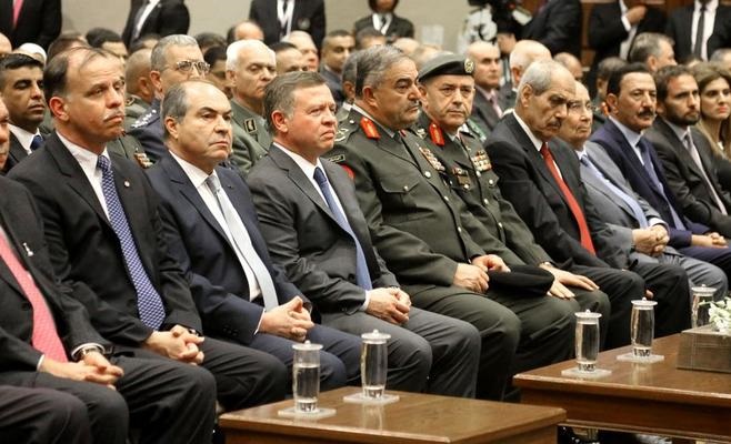 الملك يفتتح المؤتمر الدولي الثامن للخدمات