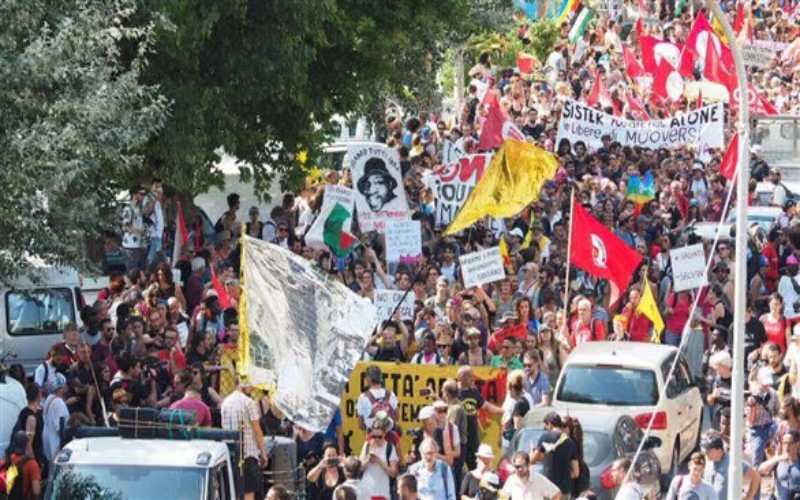 تظاهرة بين فرنسا وإيطاليا احتجاجا على