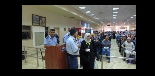 منع 38 فلسطينيا من دخول الأردن